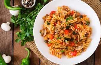 Salteado de Pastas con Verduras