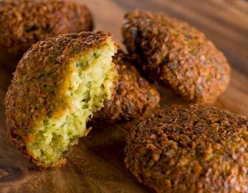 Falafel ( Croquetas de garbanzos)